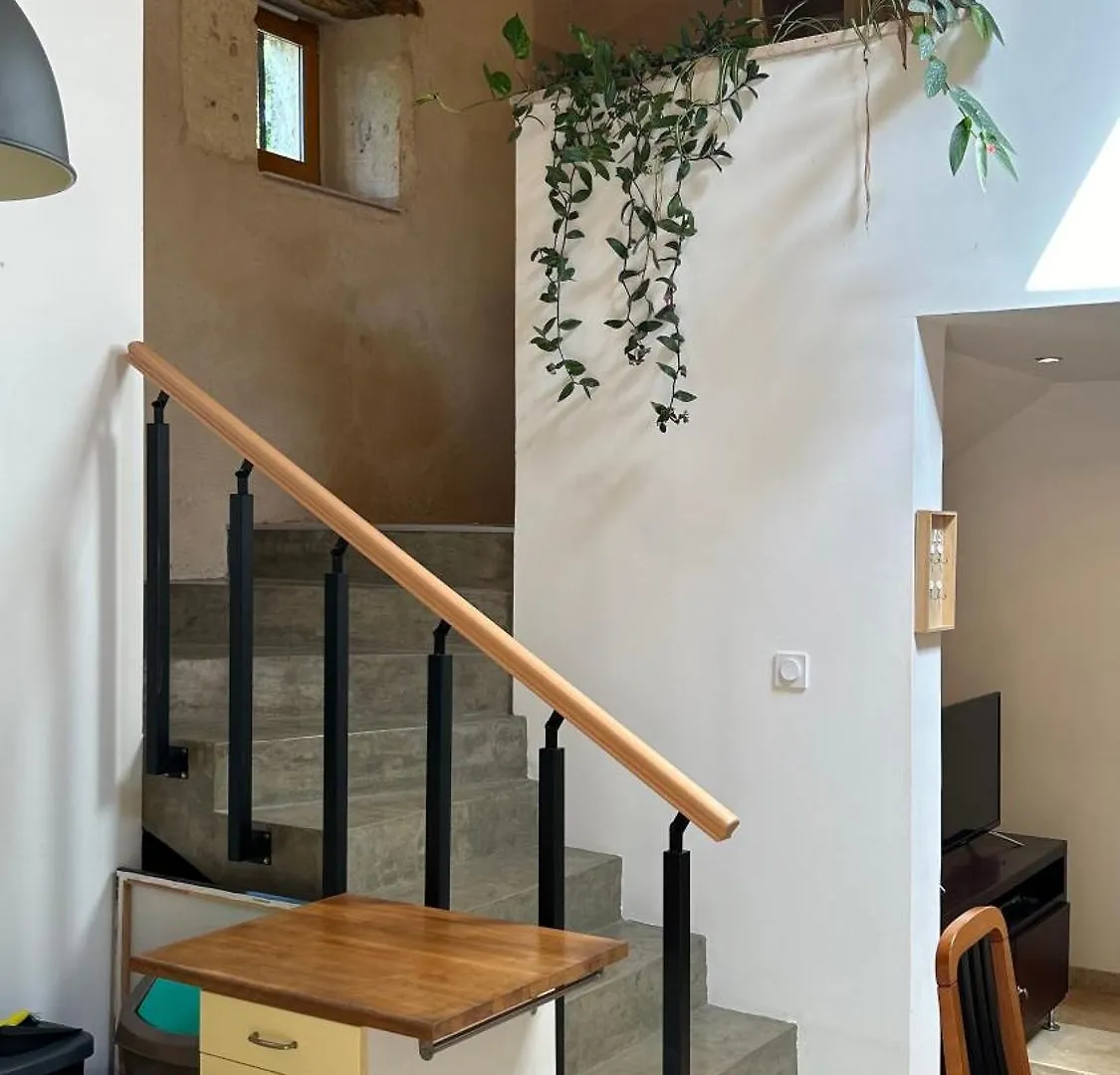 Gite En Dame With Private Pool Crastes 0*,